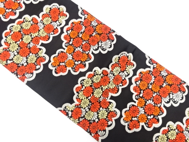 アンティーク　雲取りに菊模様織り出し袋帯（着用可）